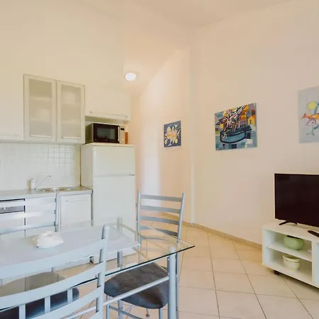 Merlin Apartment Selce